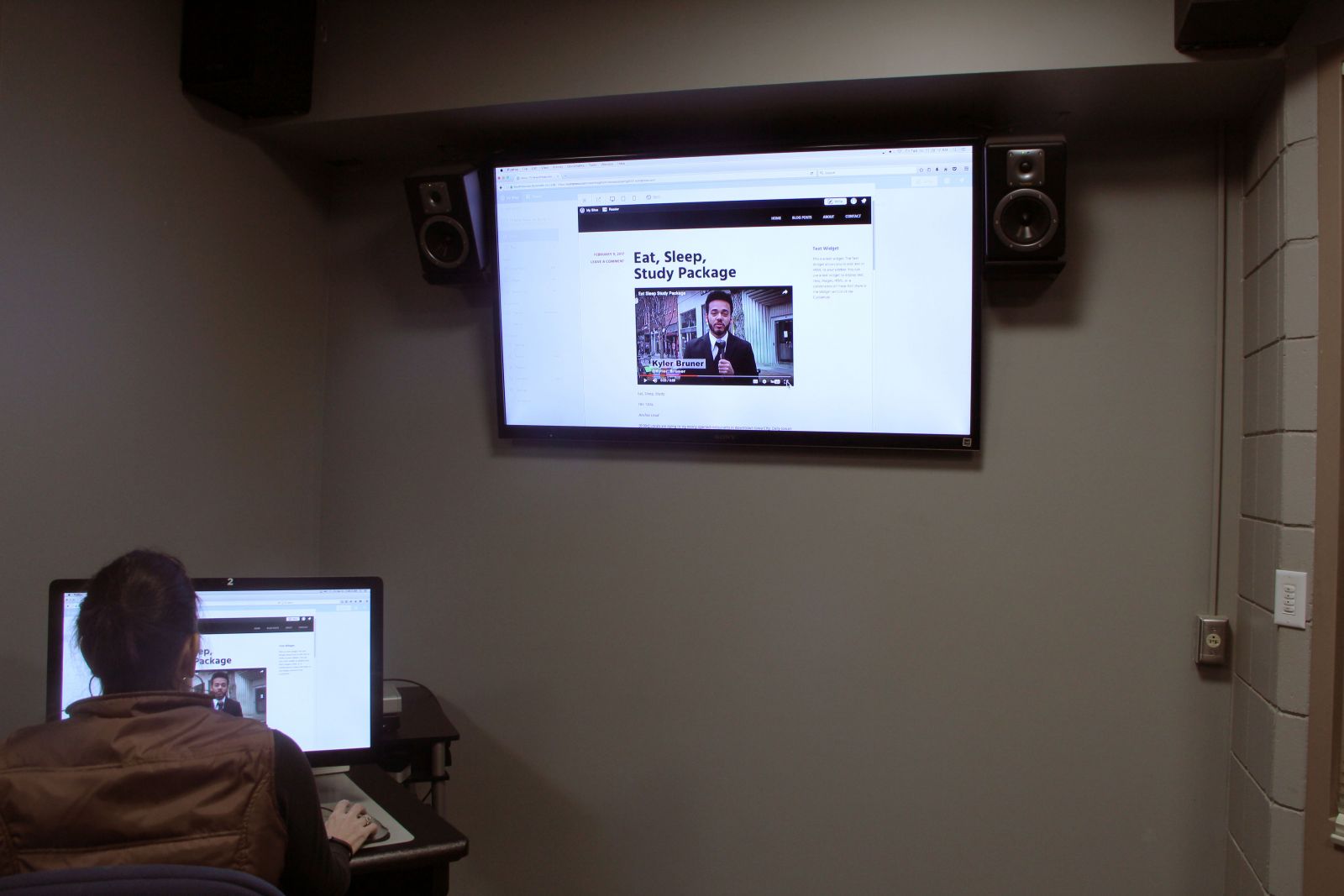 216 BCSB Edit Station with 60"-inch display