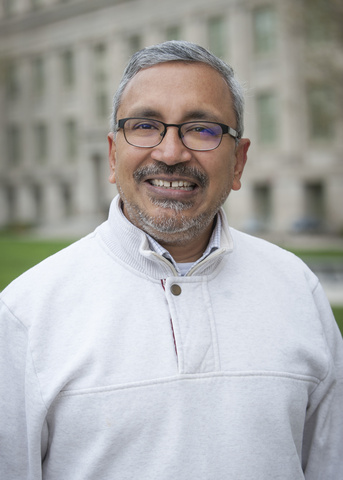 A portrait of Sriram Pemmaraju, a professor at the University of Iowa. 
