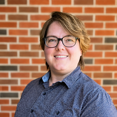 a portrait of Tracey Meginnis