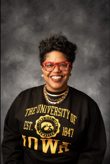 A headshot of University of Iowa associate professor Tara Bynum.