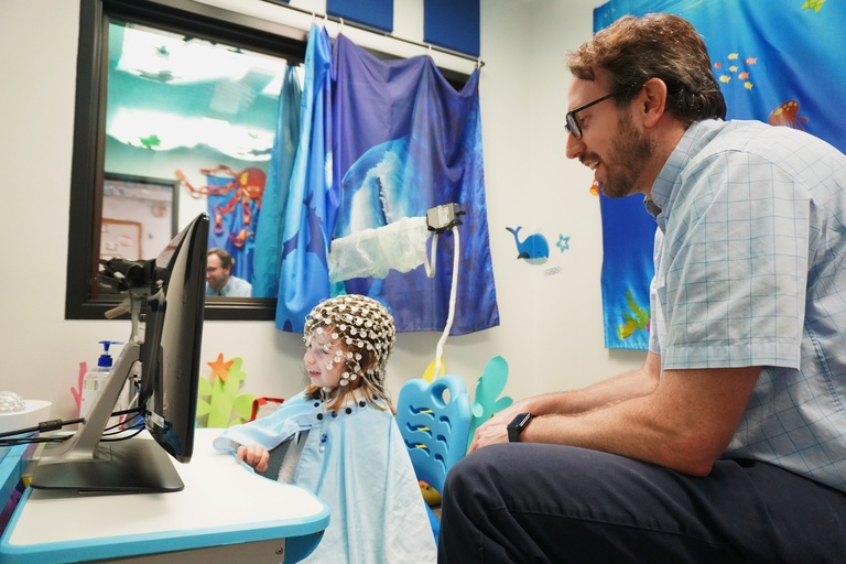 Isaac Petersen conducts a study on childhood behavior