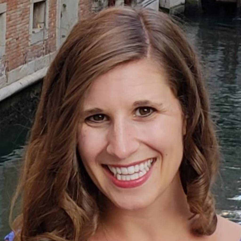 portrait of Shelby Kubik