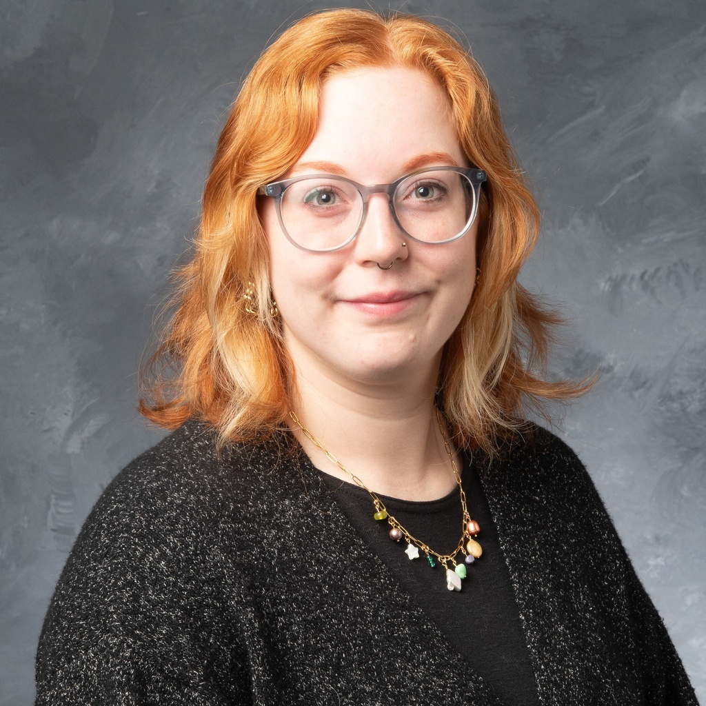 Headshot of Claire Peters