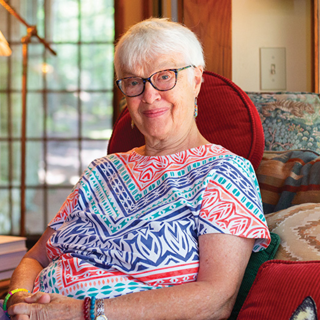 A headshot of University of Iowa aluma Carolyn Lukensmeyer. 