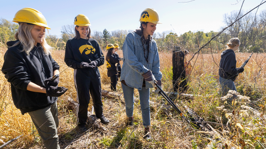 SEES students receive hands-on learning experiences through visits to the UI's Ashton Prairie Living Laboratory and other outdoor classrooms.