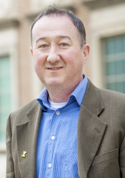 Leonard MacGillivray, University of Iowa