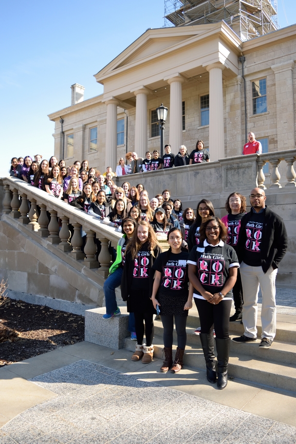 Participants of Math Girls ROCK in front of Old Capitol.